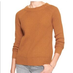 Banana Republic Ribbed Wool Blend Tie-back Pullover Sweater in Tan, Size Medium